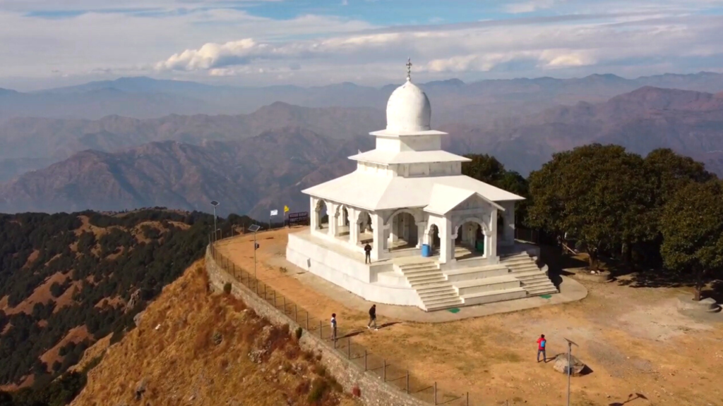 how to reach bhadraj temple