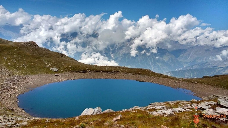 Bhrigu Lake